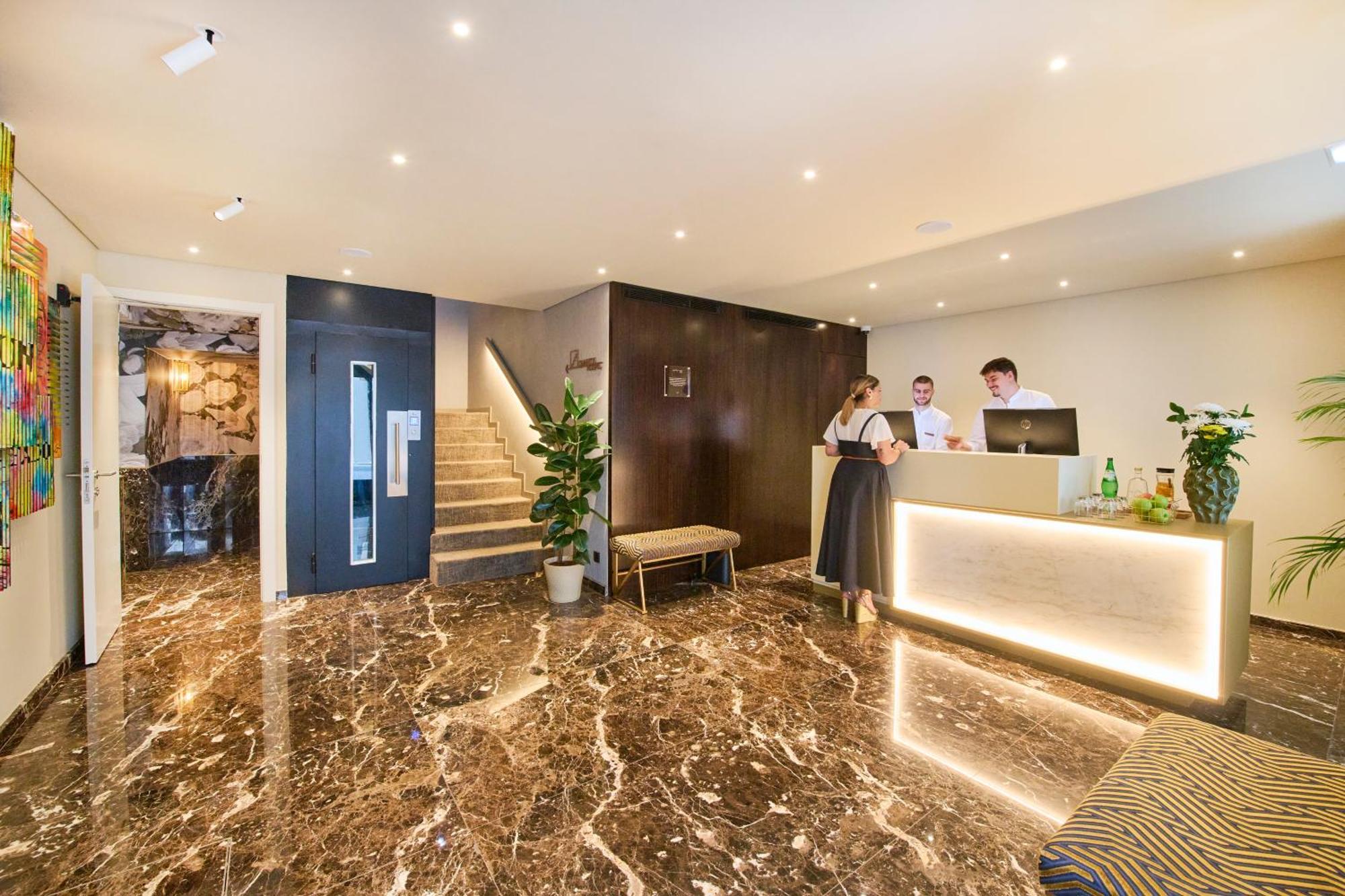 Hotel Moon & Sun Lisboa Bagian luar foto