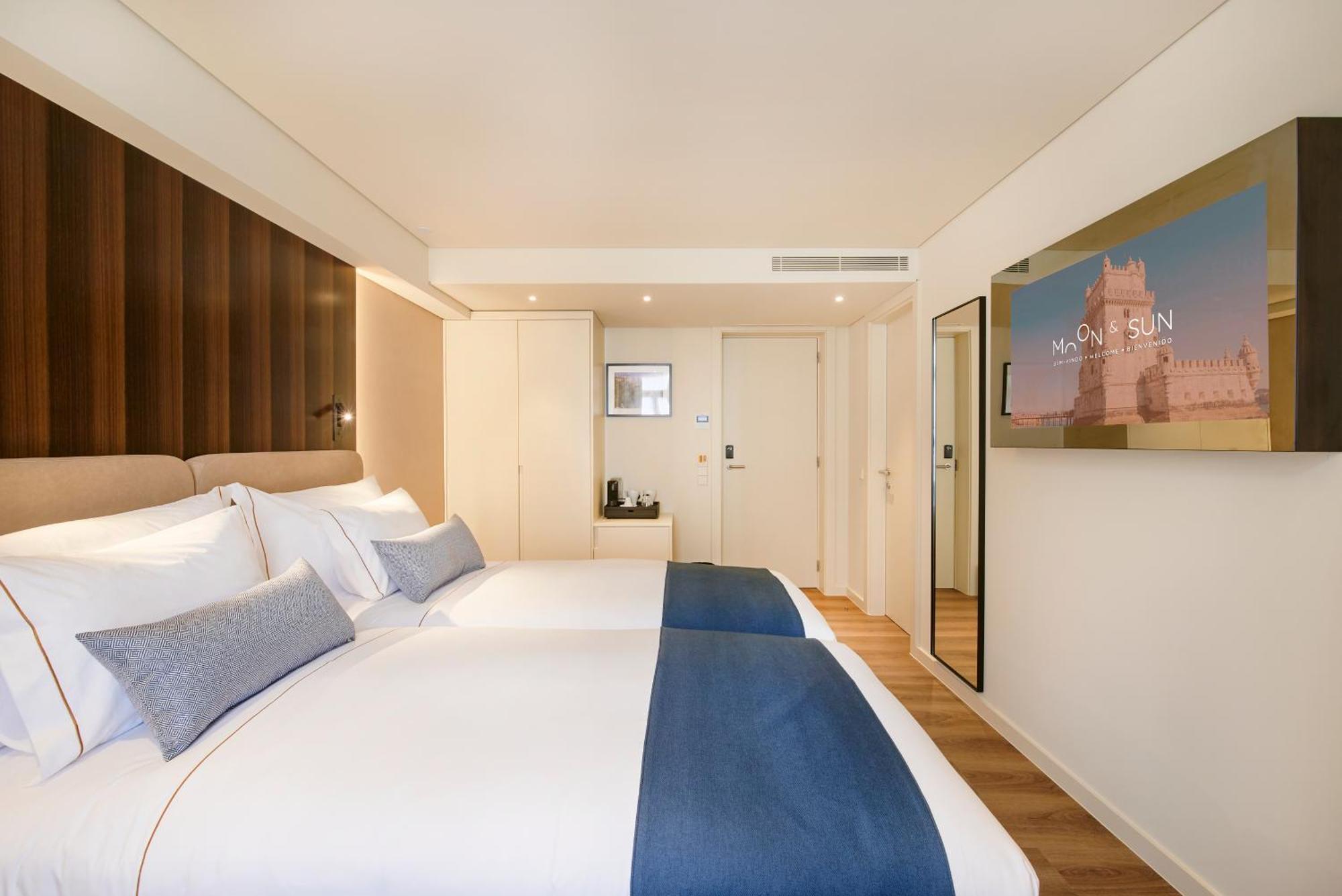 Hotel Moon & Sun Lisboa Bagian luar foto